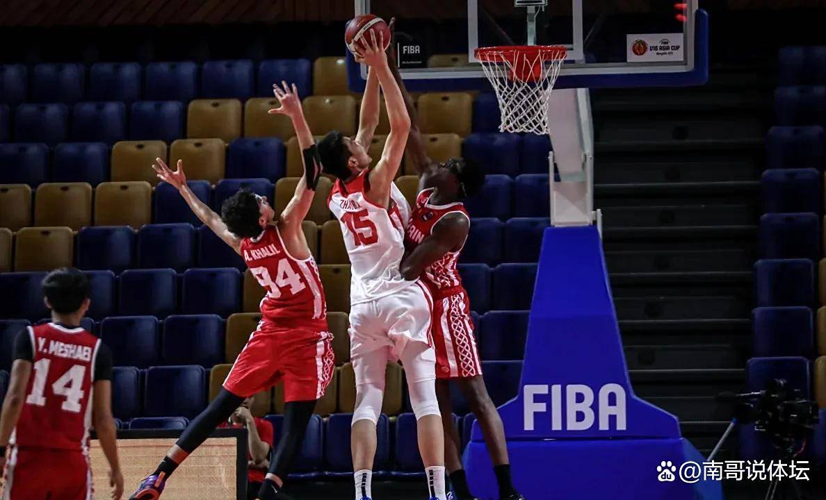 篮球联赛半决赛胜者晋级,决赛对决即将到来的简单介绍 篮球联赛半决赛胜者晋级,决赛对决即将到来的简单介绍