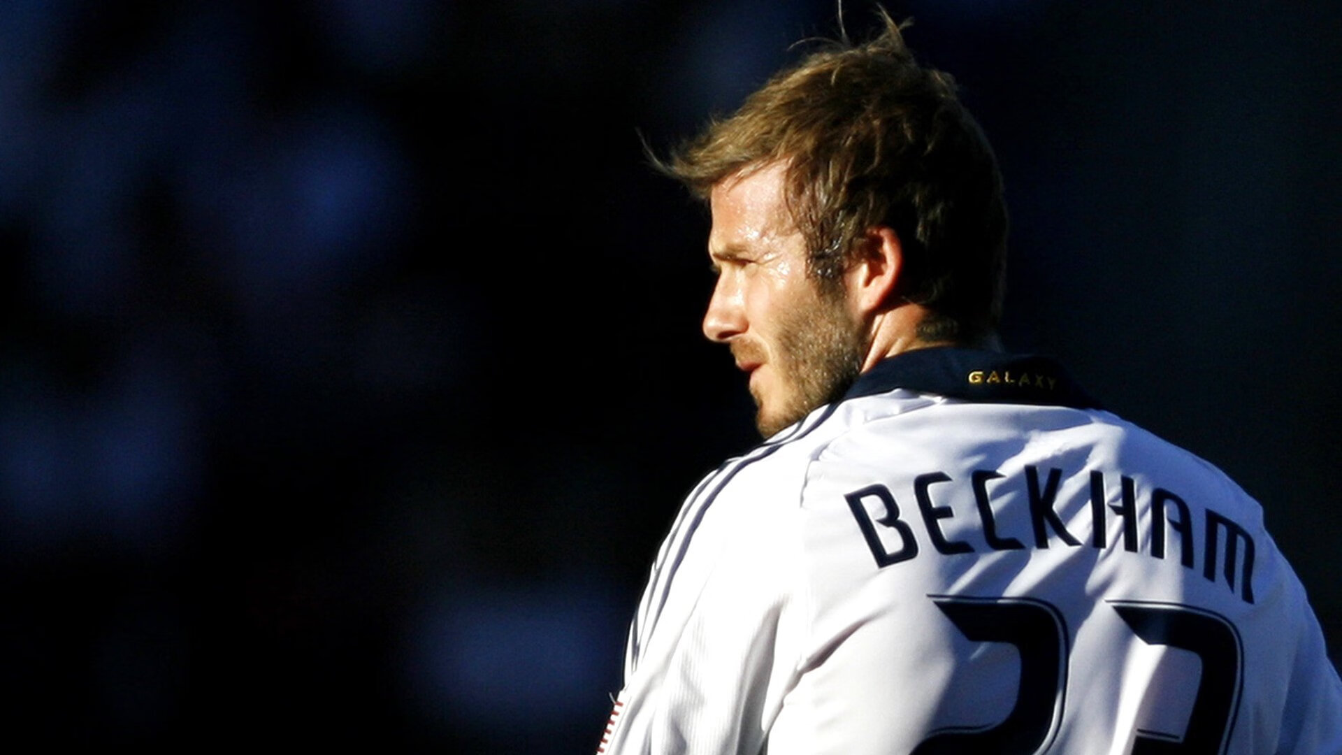 开云体育入口-暗夜魅影，勒克莱尔引燃的火焰与阿斯顿马丁的终焉绝杀