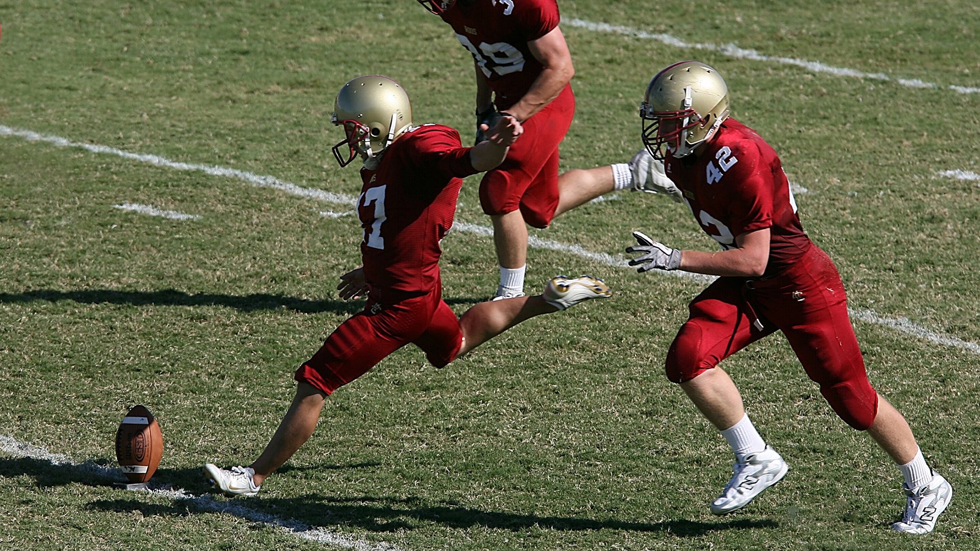 开云体育官网-星火燎原，当波尔在法葡鏖战的熔炉中点燃永恒